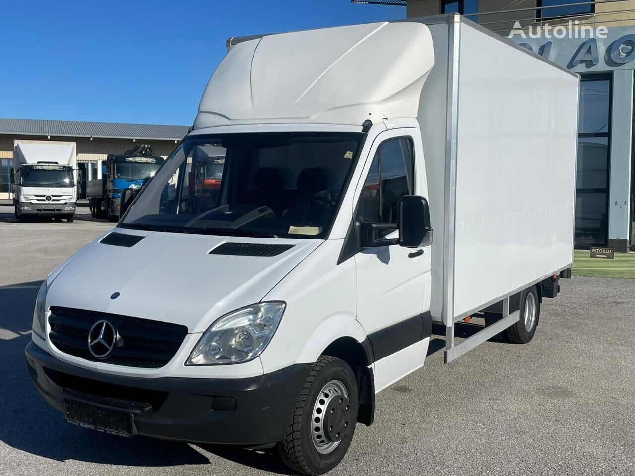 Mercedes-Benz 516 CDI  box truck