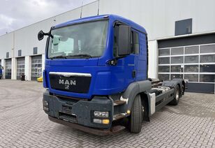 MAN TGS 26.400 6x2-2 LL chassis truck