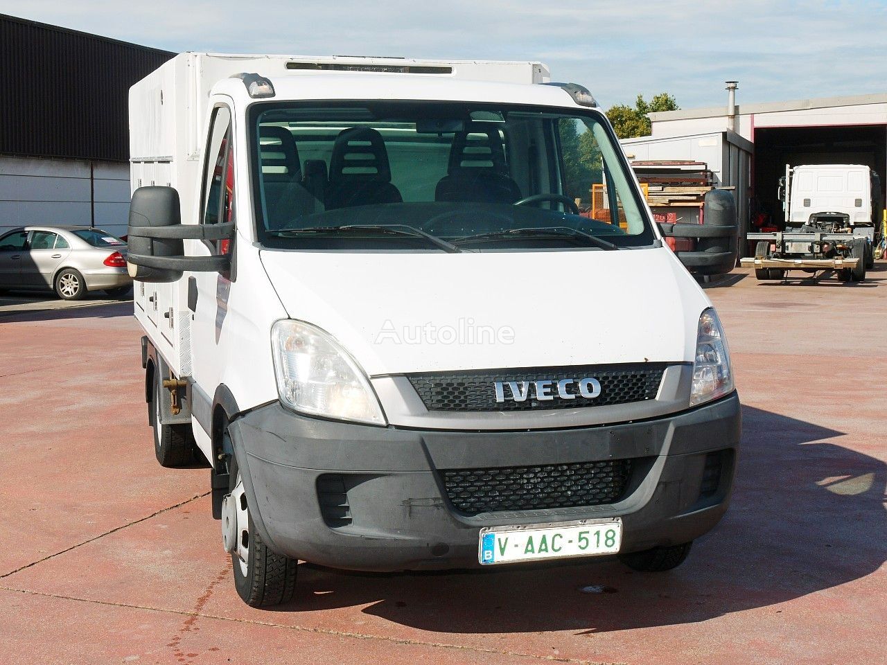 IVECO 35C11 DAILY  refrigerated truck < 3.5t