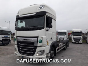 DAF XF 530 FAR container chassis