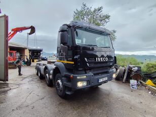 IVECO Trakker 410 dump truck
