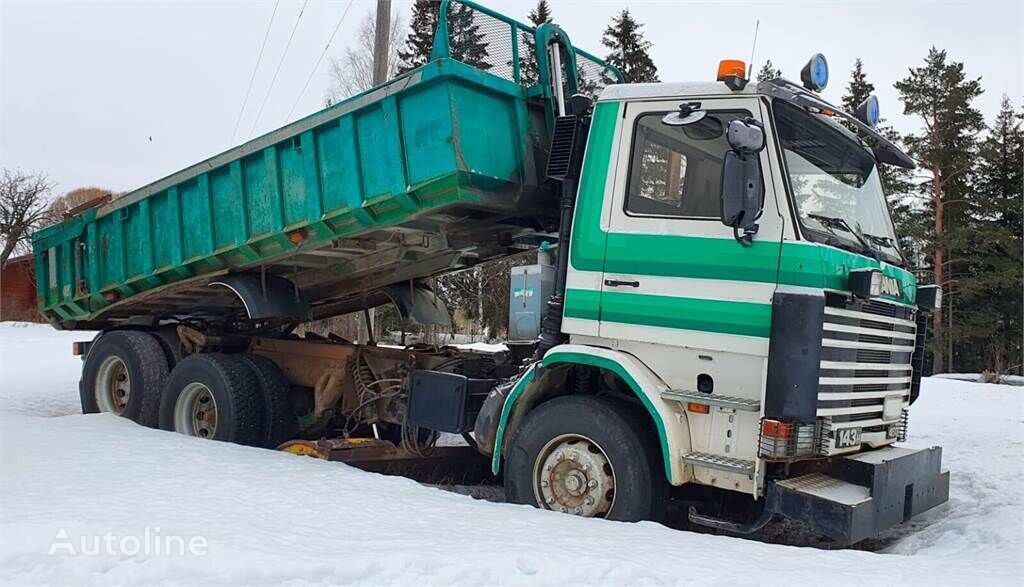 Scania 143 H 450 alaterällä dump truck