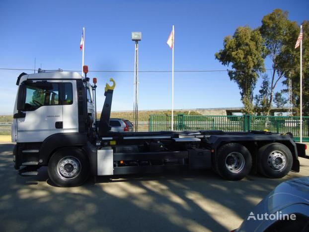 MAN TGA 26 460 hook lift truck