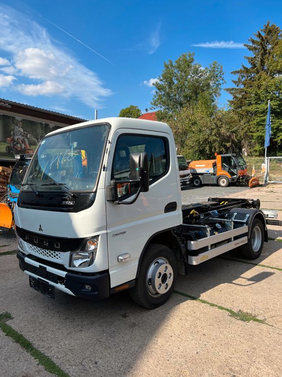 new Mitsubishi Fuso Canter 6S15 hook lift truck