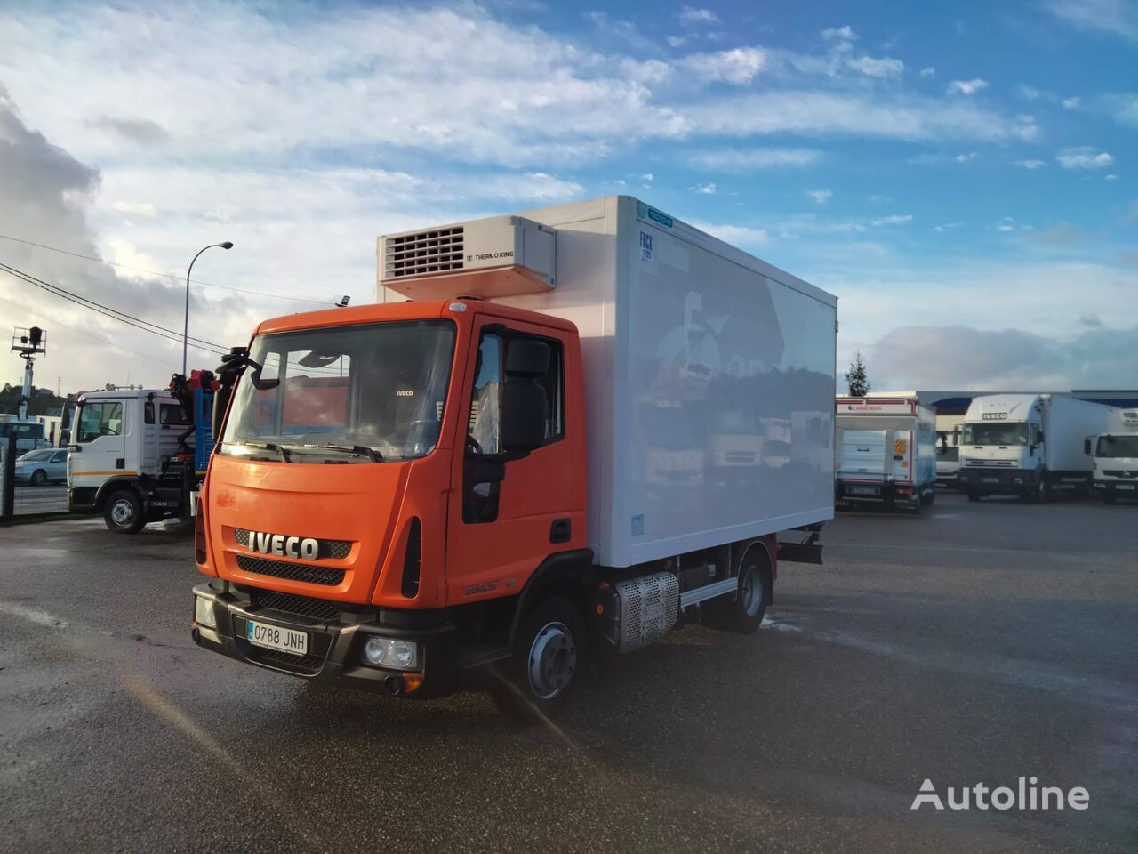IVECO ML80EL19 refrigerated truck