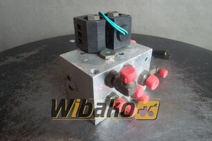 K02B18 420-00116 hydraulic distributor for Doosan MEGA 500