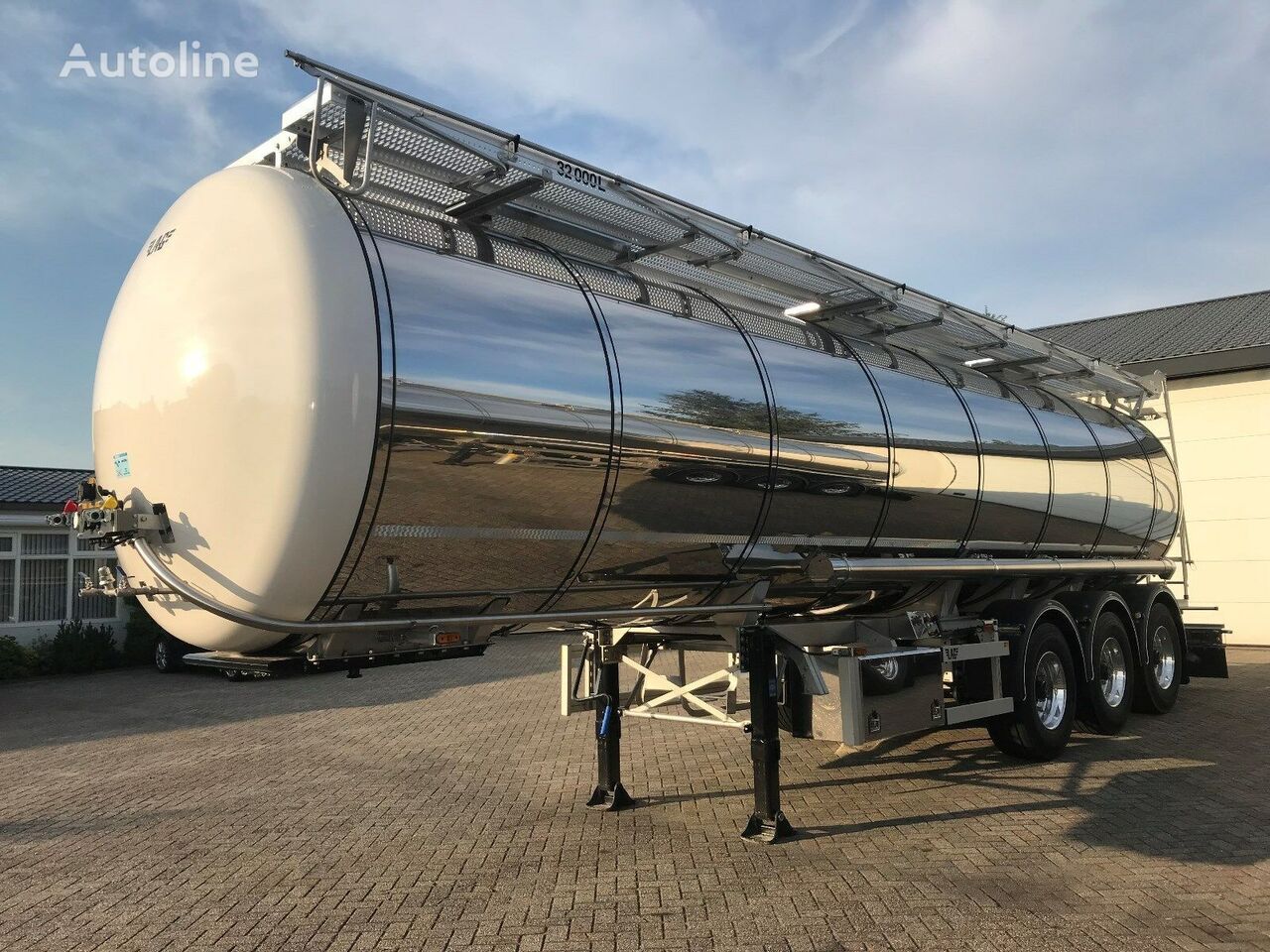 new LAG 3xDRUCKTANK/1-KAMMER-32000 liter food tank